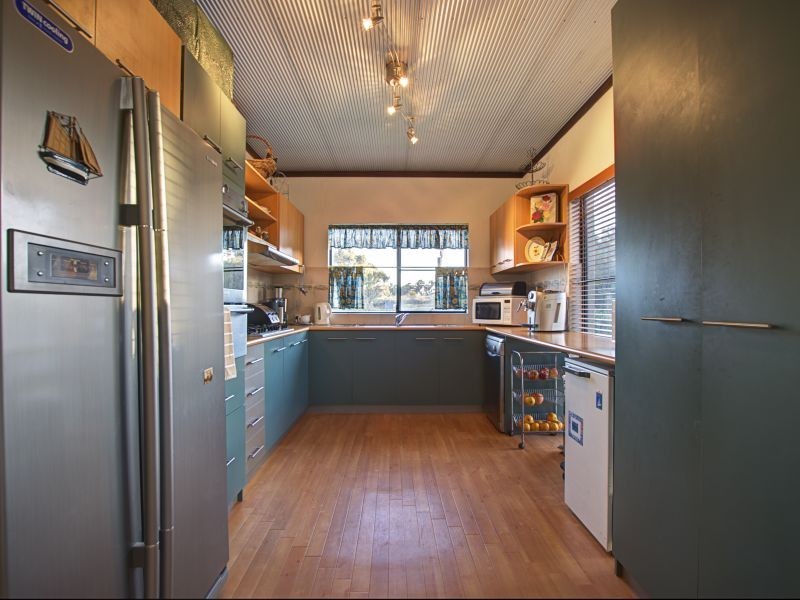 2 Haag Rd, Carbunup River WA 6280