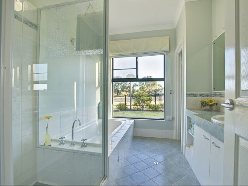 2 Haag Rd, Carbunup River WA 6280