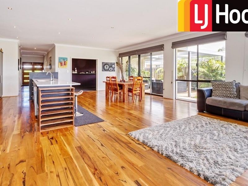 13 Barkle Close, Abbey WA 6280