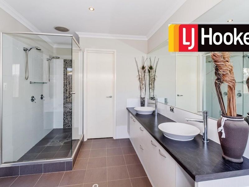 13 Barkle Close, Abbey WA 6280