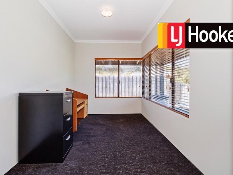 13 Barkle Close, Abbey WA 6280