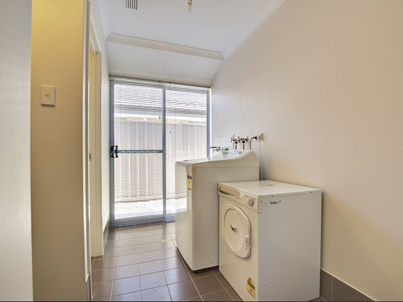 30 Chaytor View, West Busselton WA 6280