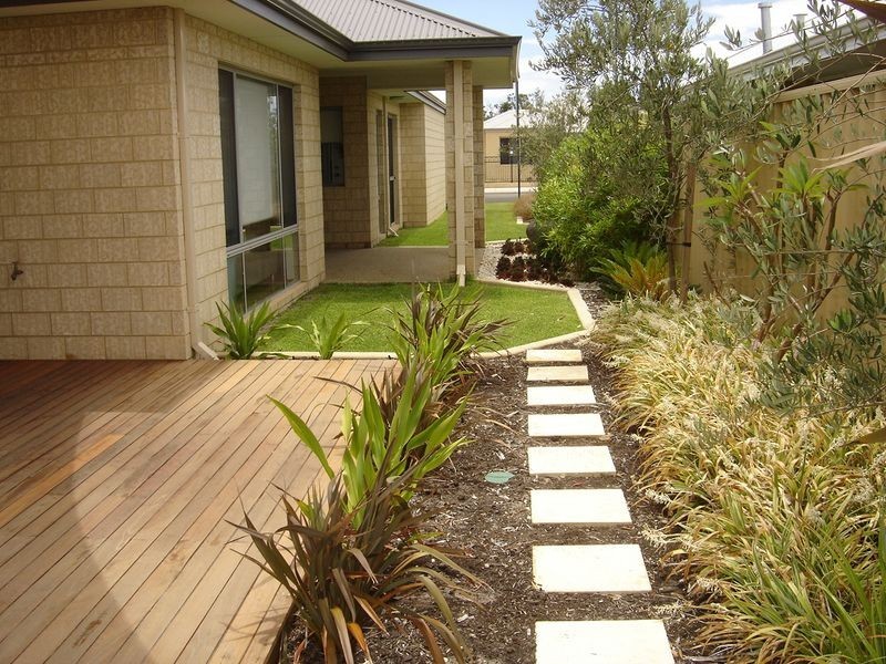 8 Matisse Way, Yalyalup WA 6280
