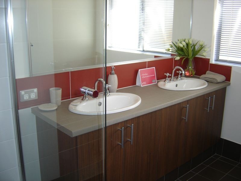 8 Matisse Way, Yalyalup WA 6280