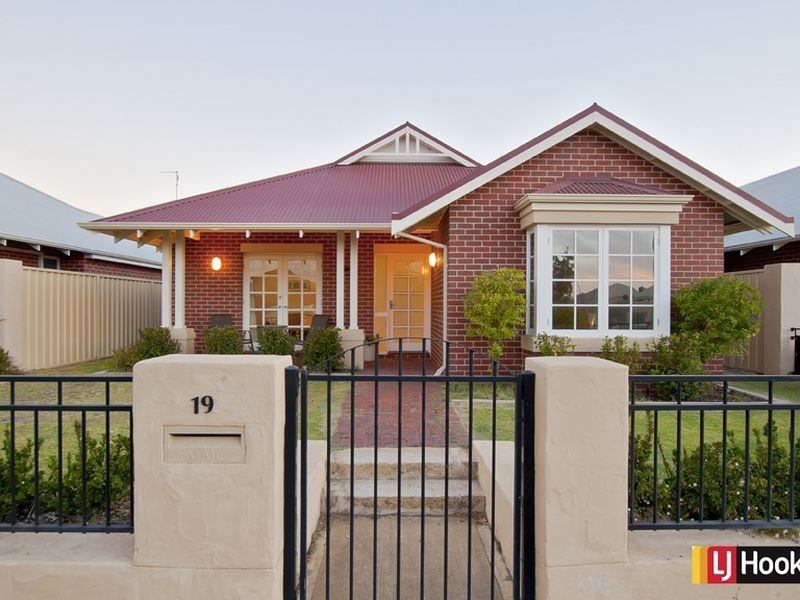 19 Piano Box Boulevard, West Busselton WA 6280