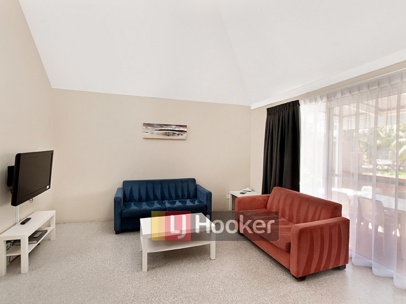 Villa 38/11 Holgate Road, Broadwater WA 6280
