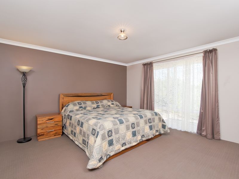 15 Werloo Approach, Capel WA 6271