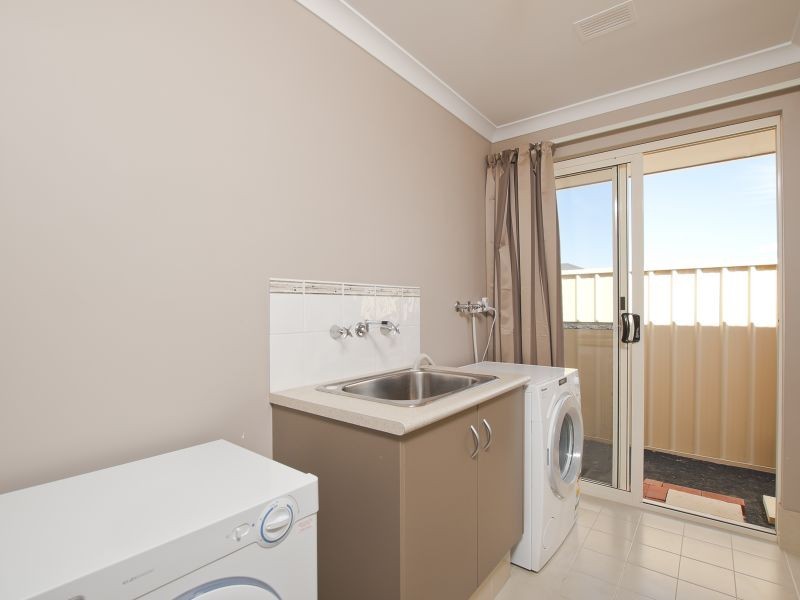 15 Werloo Approach, Capel WA 6271