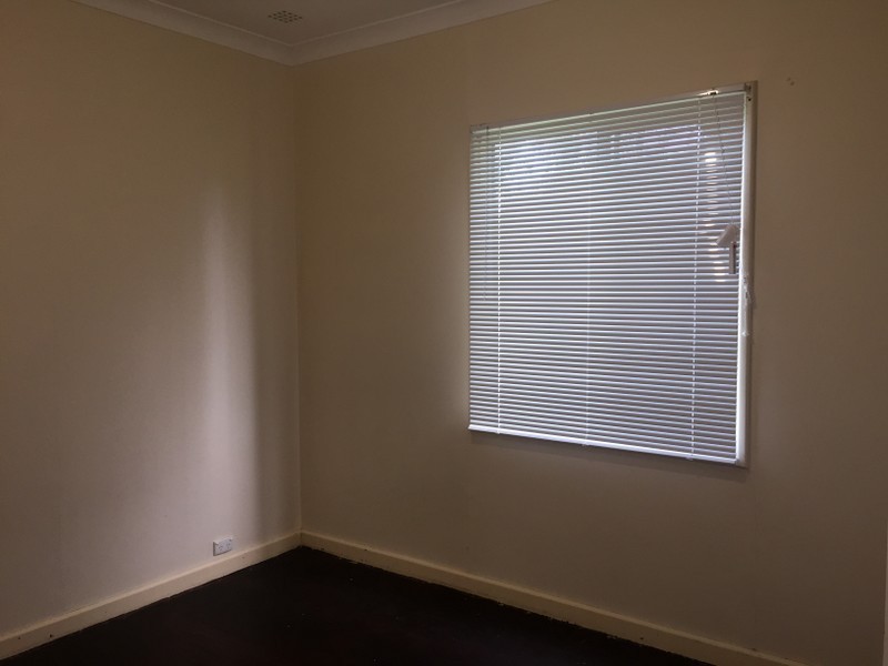 2 Peake Street, West Busselton WA 6280