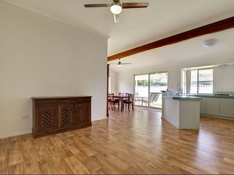 5 Kelp Place, Geographe WA 6280