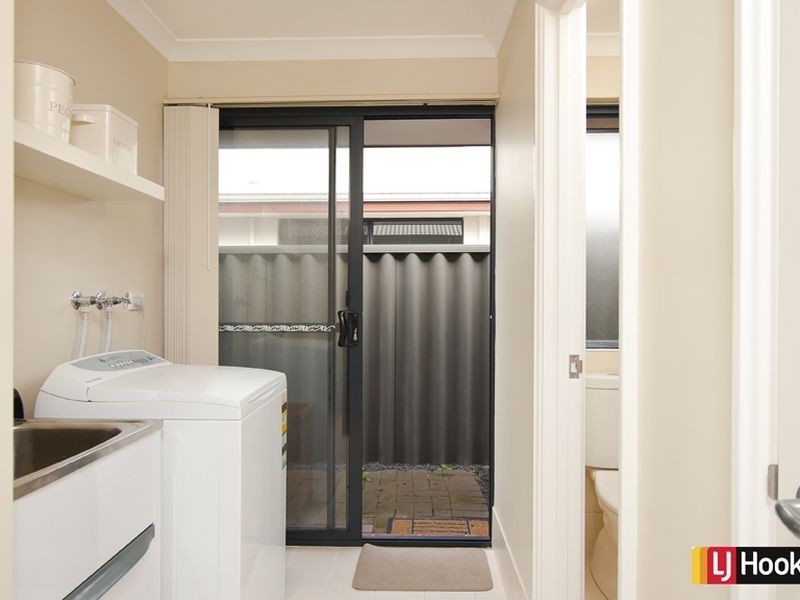 52 Currawong Drive, Broadwater WA 6280