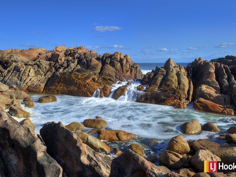 87 Sainsbury Loop, Yallingup WA 6282