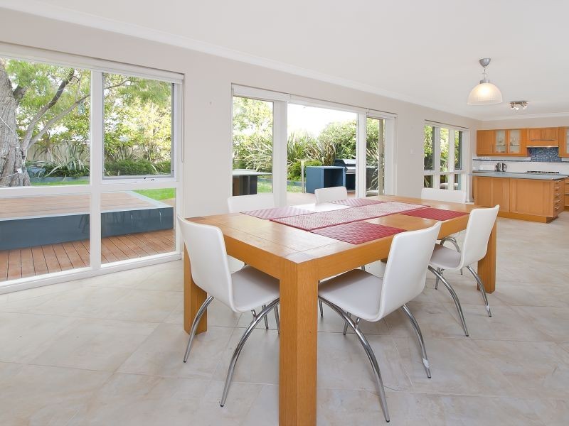 10 Locke Street, Abbey WA 6280