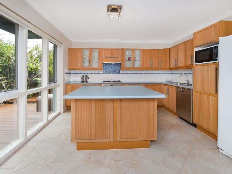10 Locke Street, Abbey WA 6280