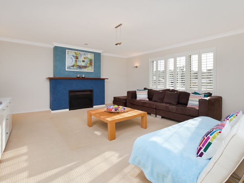 10 Locke Street, Abbey WA 6280