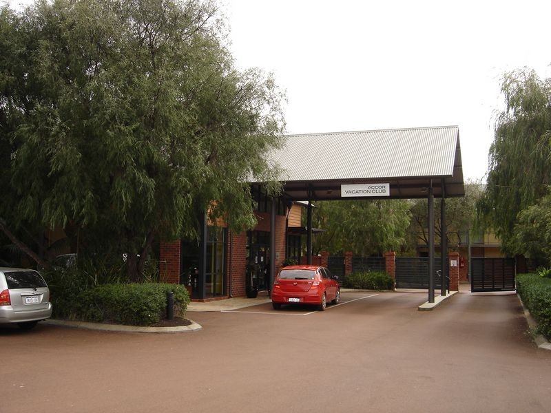 20 Mercure Broadwater Resort, Busselton WA 6280