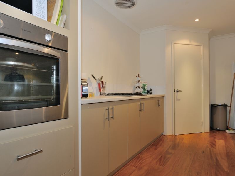 15 Nougat Crescent, Yalyalup WA 6280