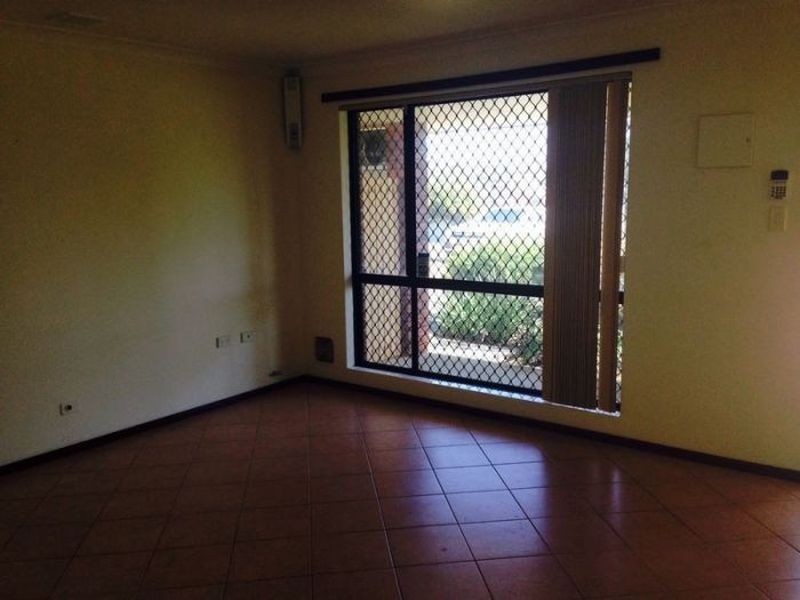 5 Rendell Elbow, Withers WA 6230