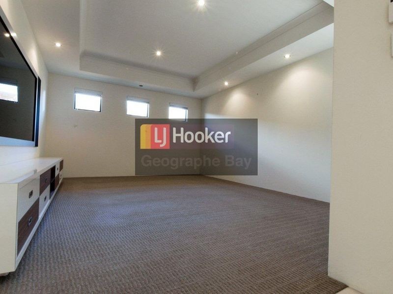 11 Nougat Crescent, Yalyalup WA 6280