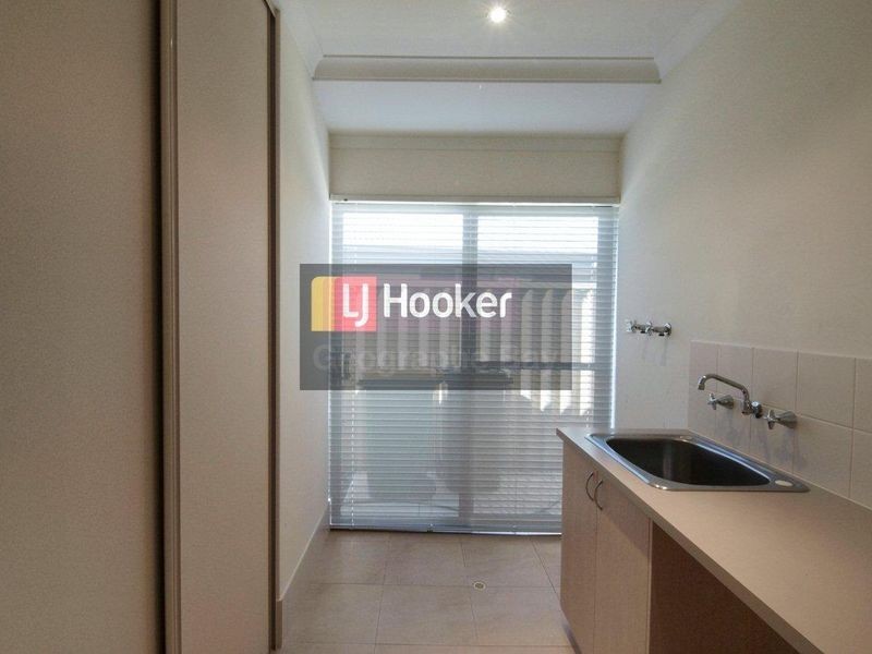 11 Nougat Crescent, Yalyalup WA 6280