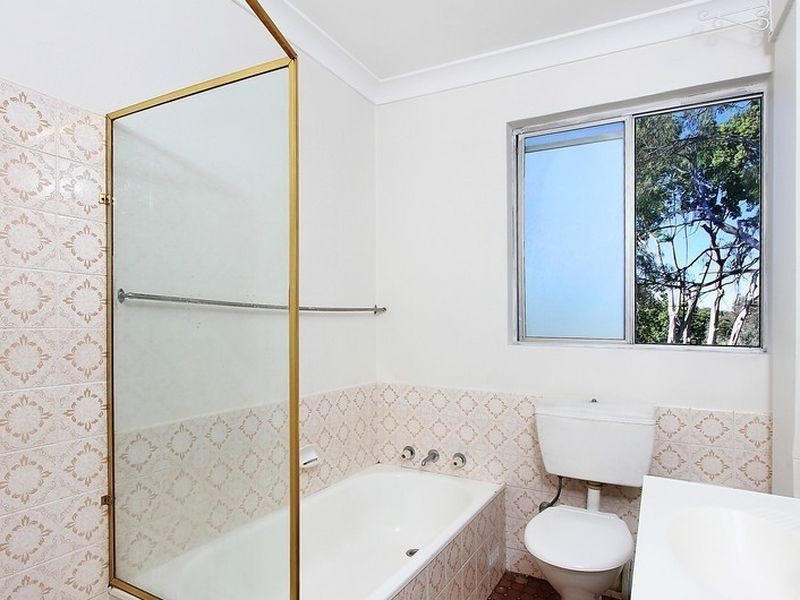 8/48 Pittwater Rd, Gladesville NSW 2111