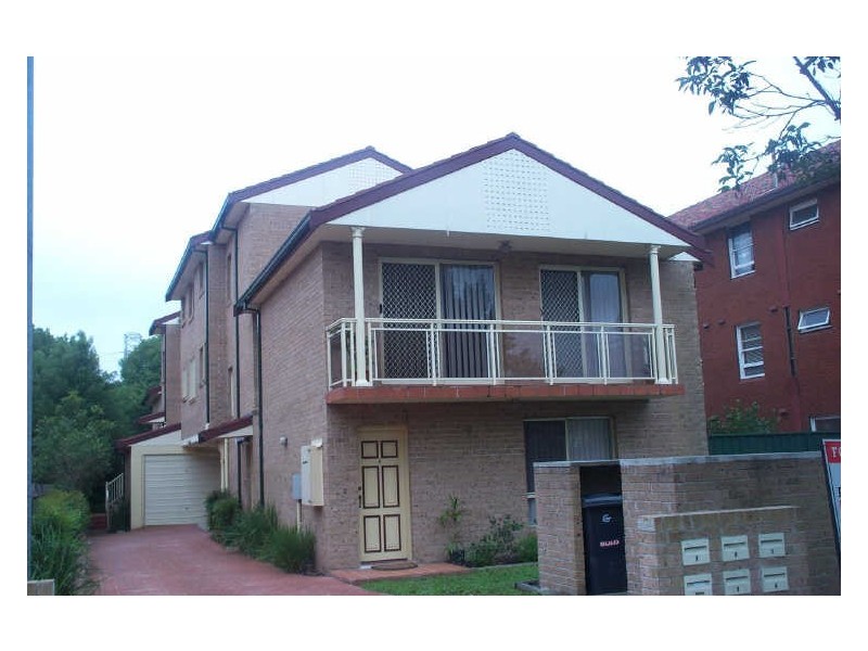 3/7 Seventh Avenue, Campsie NSW 2194