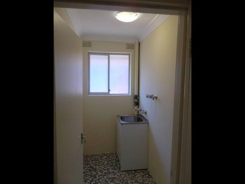 8 Beaumont St, Campsie NSW 2194