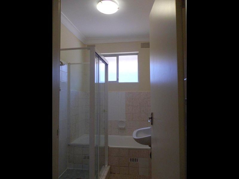 8 Beaumont St, Campsie NSW 2194