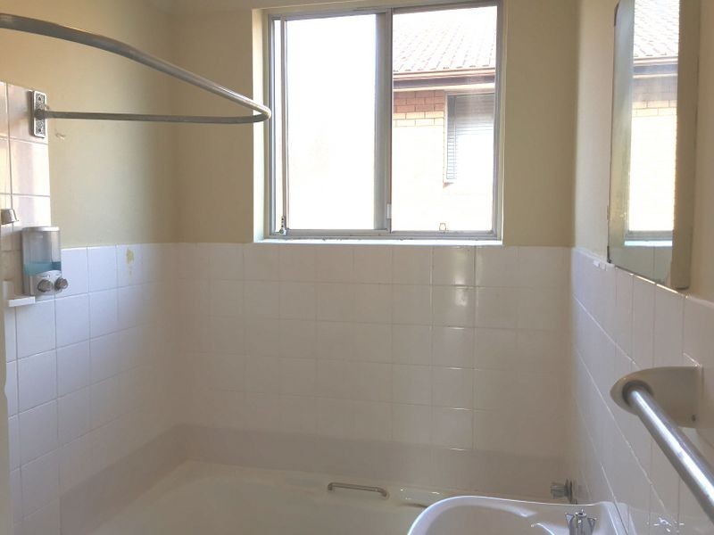 6/32 Beamish St, Campsie NSW 2194