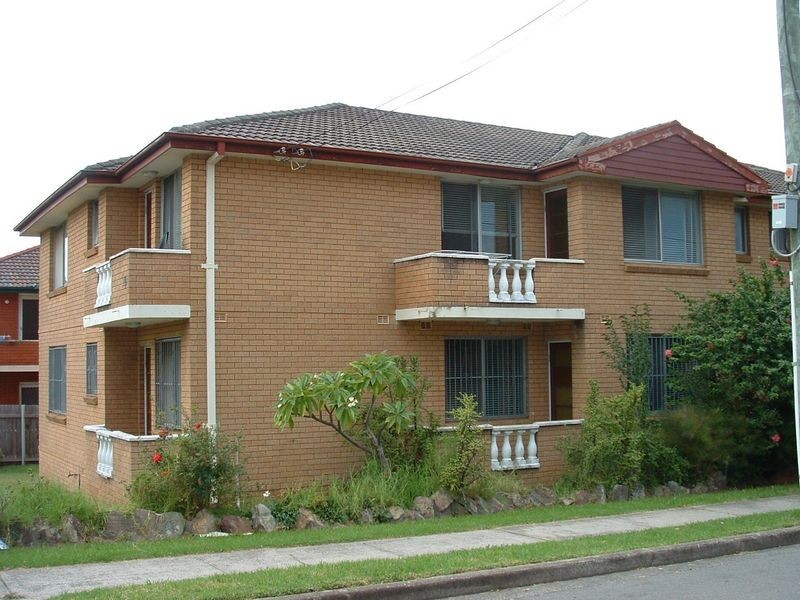 3/24 McKern Street, Campsie NSW 2194