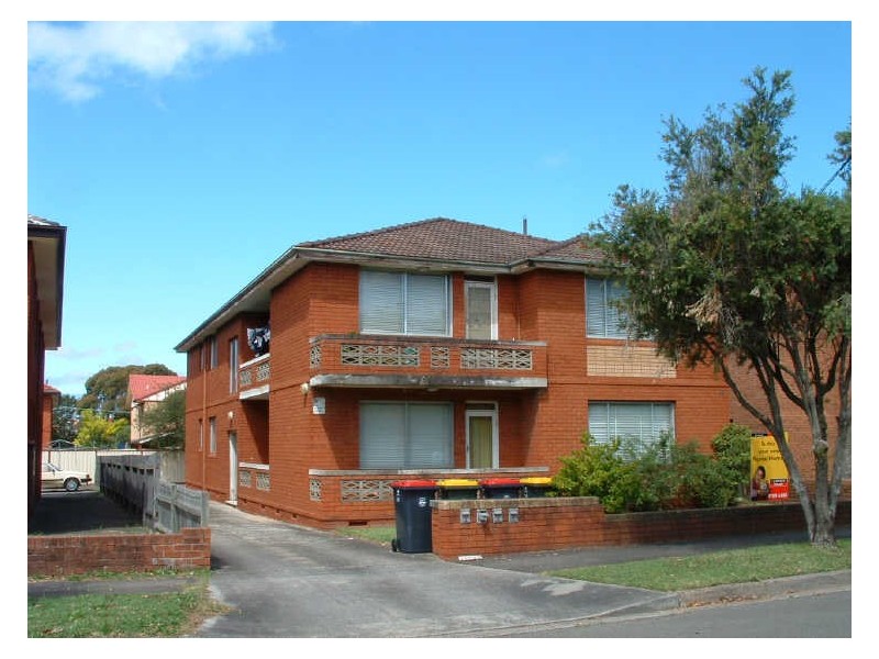 4/14 Gould St, Campsie NSW 2194