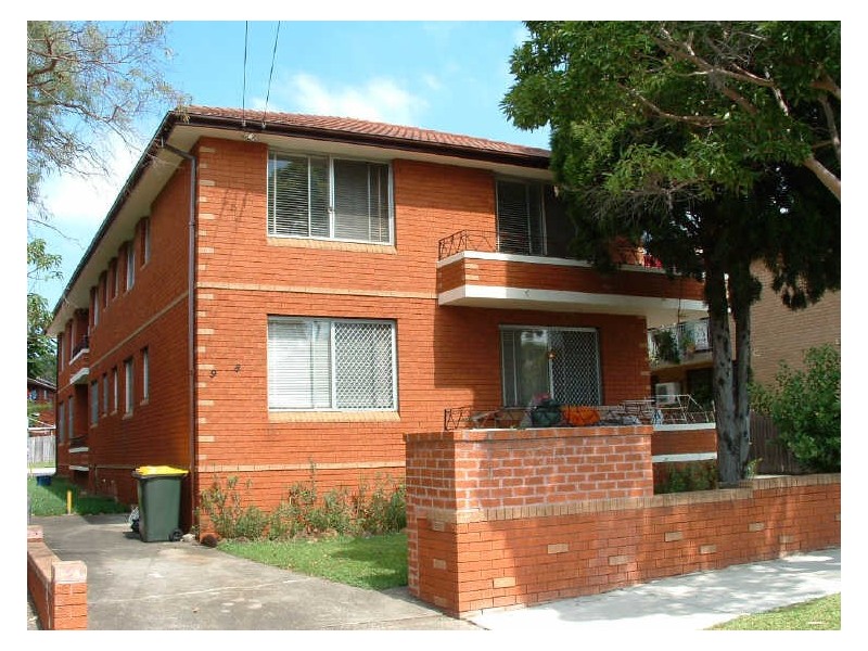 4/98 Clissold Parade, Campsie NSW 2194