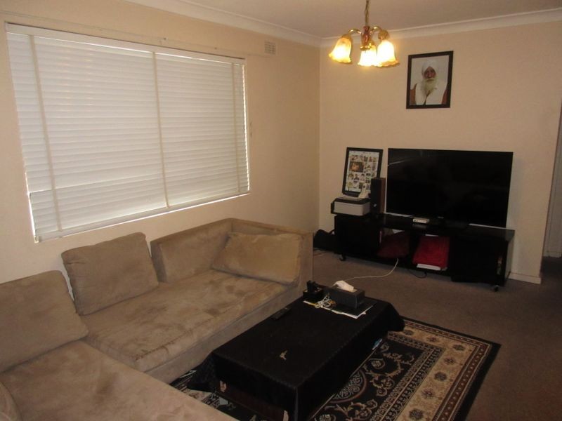 1/37 Fletcher Street, Campsie NSW 2194