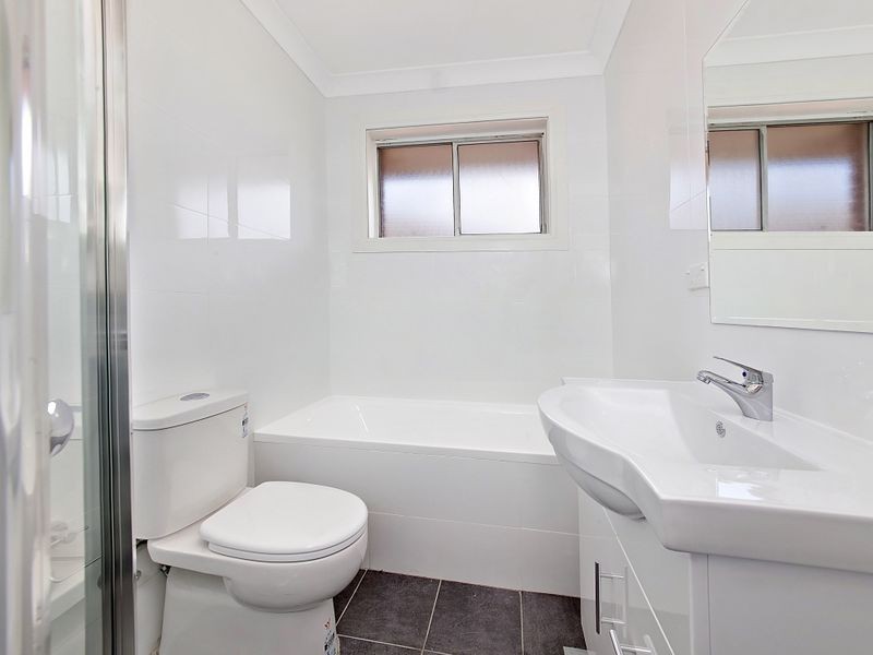 8/63 Denman Avenue, Wiley Park NSW 2195