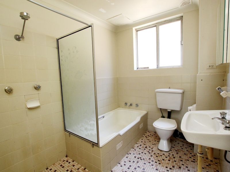 1/31 Duke Street, Campsie NSW 2194