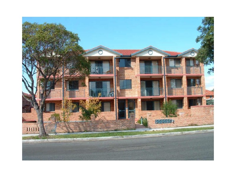 5/46-48 Clissold Parade, Campsie NSW 2194