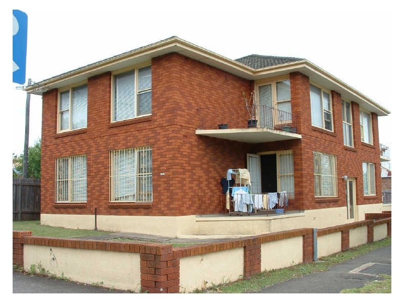 2/101 Clissold Parade, Campsie NSW 2194
