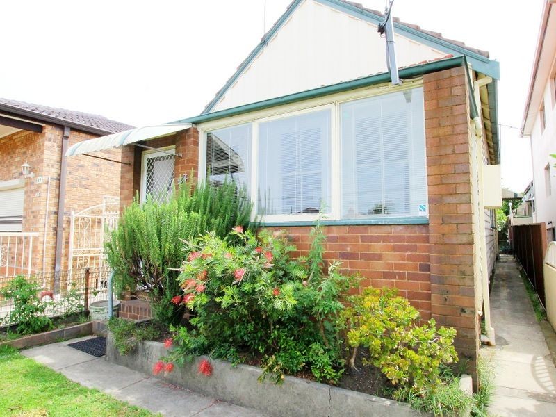 63 Cowper Street, Campsie NSW 2194