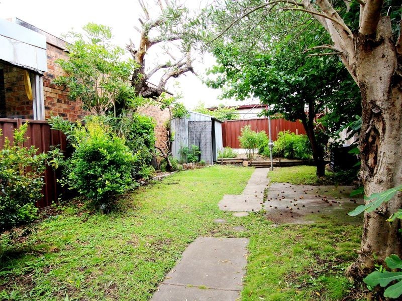 63 Cowper Street, Campsie NSW 2194