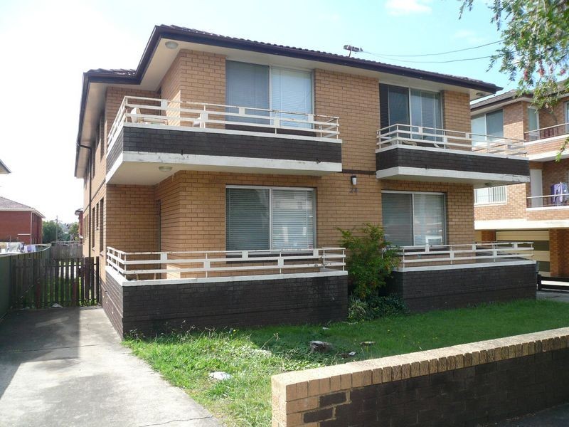 28 Park Street, Campsie NSW 2194