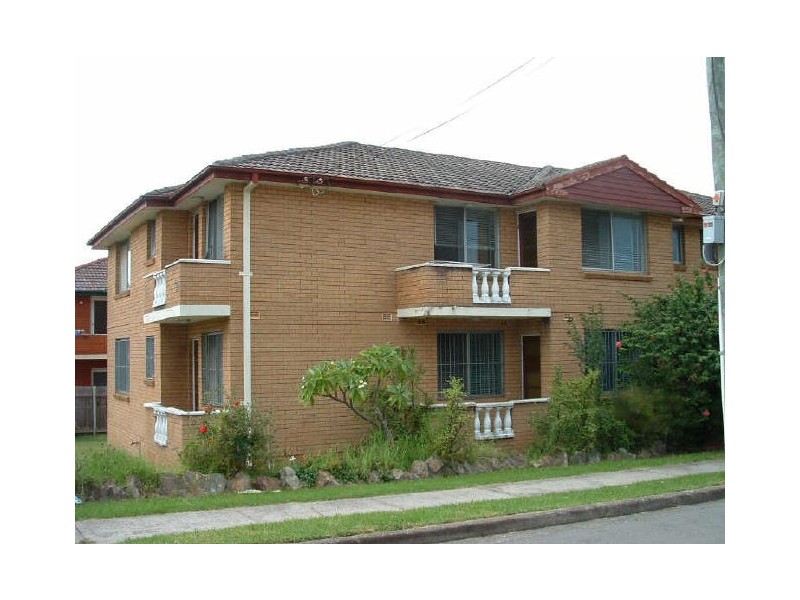 24 Mckern Street, Campsie NSW 2194