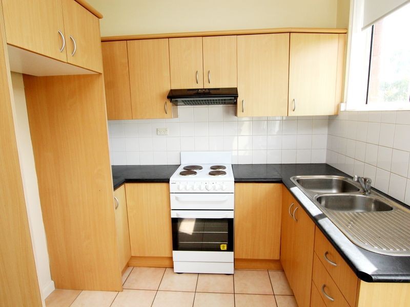 8/6 Beaumont Street, Campsie NSW 2194