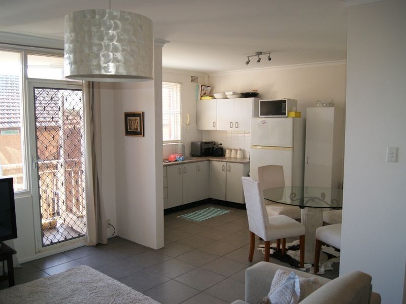 2/78 Amy Street, Campsie NSW 2194