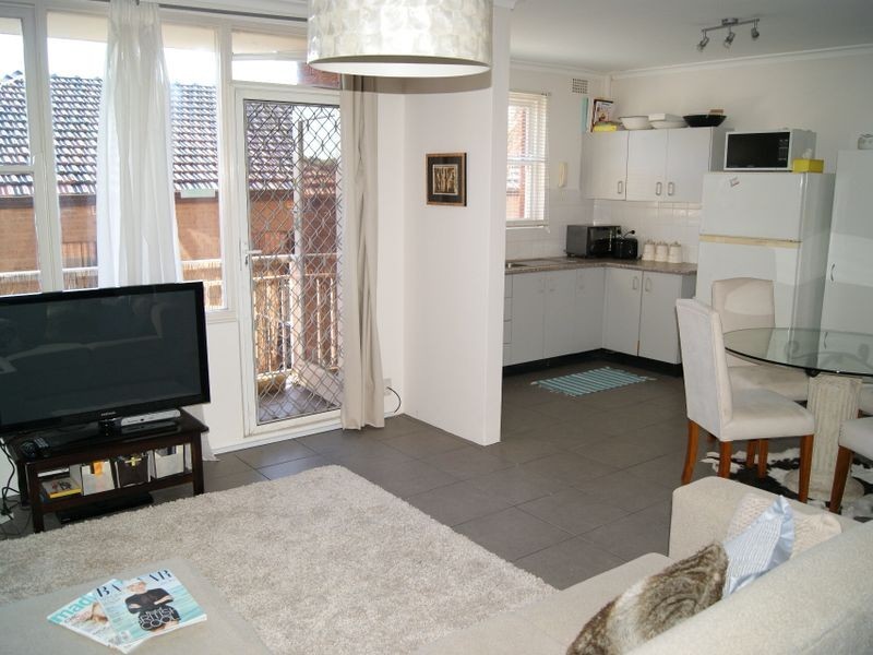 2/78 Amy Street, Campsie NSW 2194