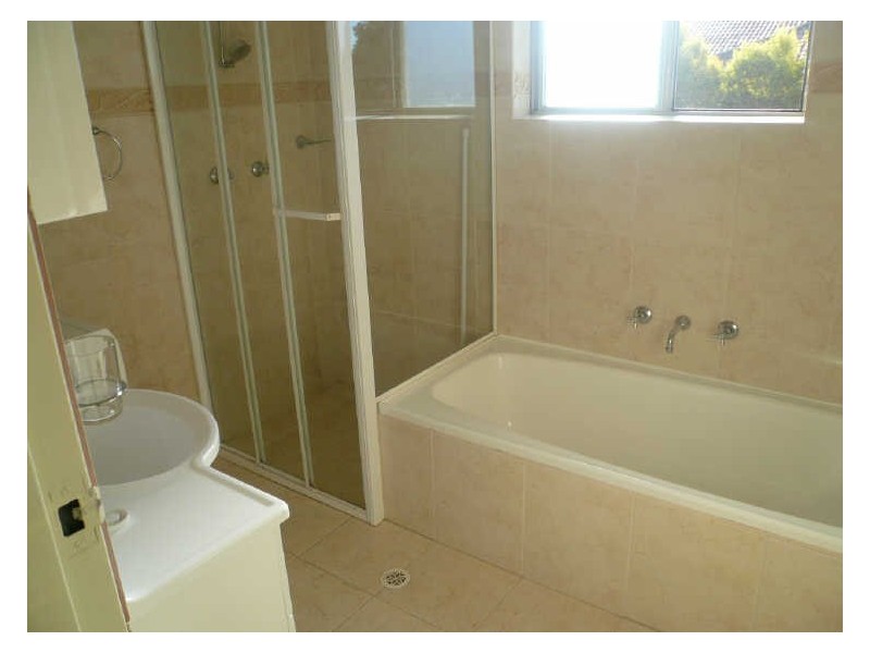 10/32 Dryden Street, Campsie NSW 2194