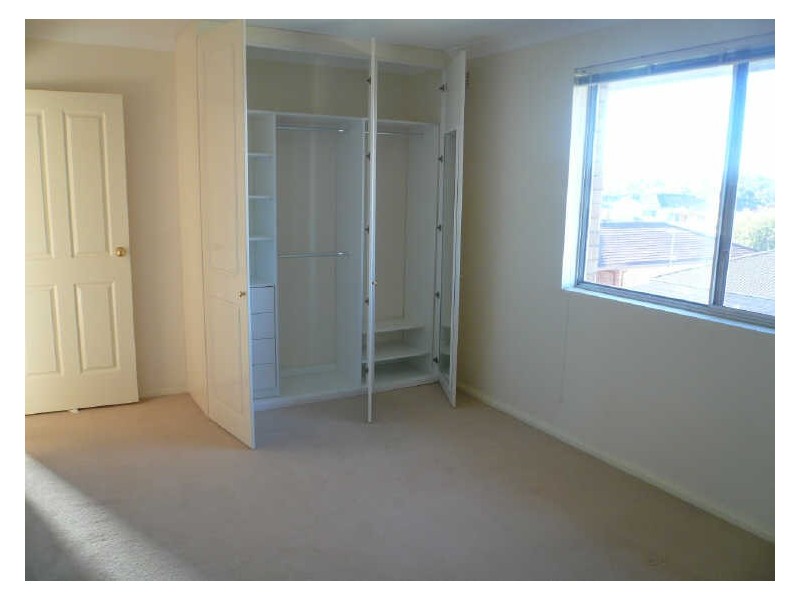 10/32 Dryden Street, Campsie NSW 2194