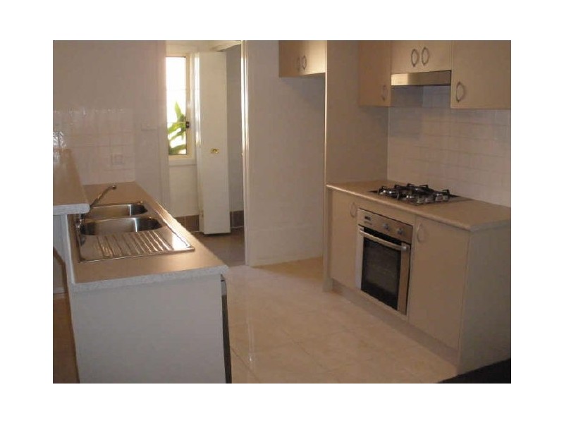 8/3-7 Fore Street, Canterbury NSW 2193