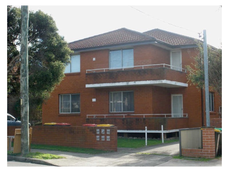 31 Fletcher Street, Campsie NSW 2194