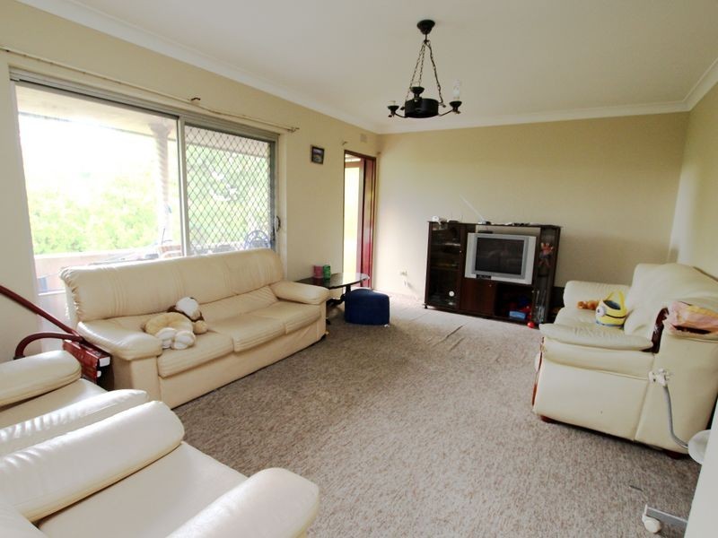 2/24 Drummond Street, Belmore NSW 2192