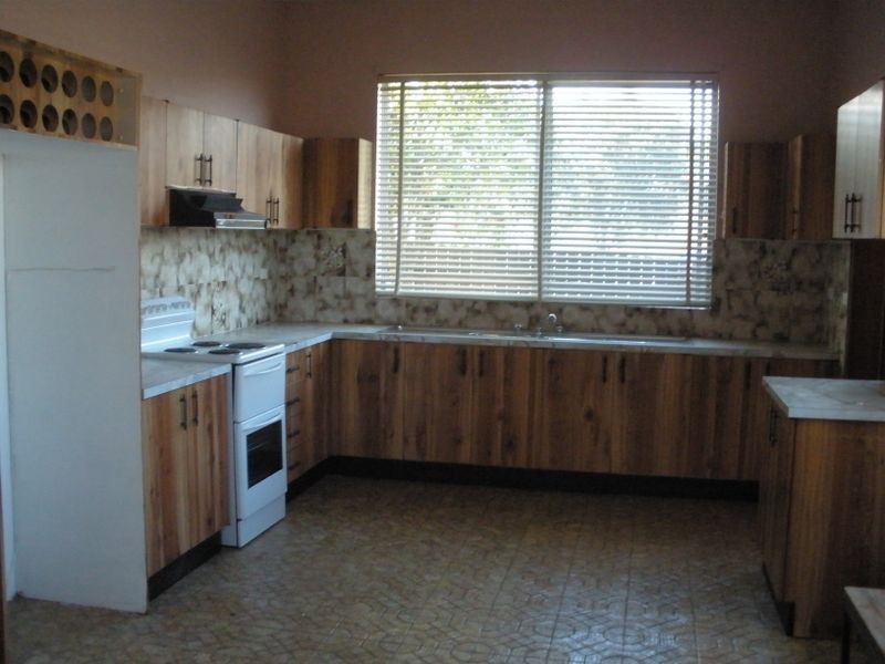 21 Thorncraft Parade, Campsie NSW 2194